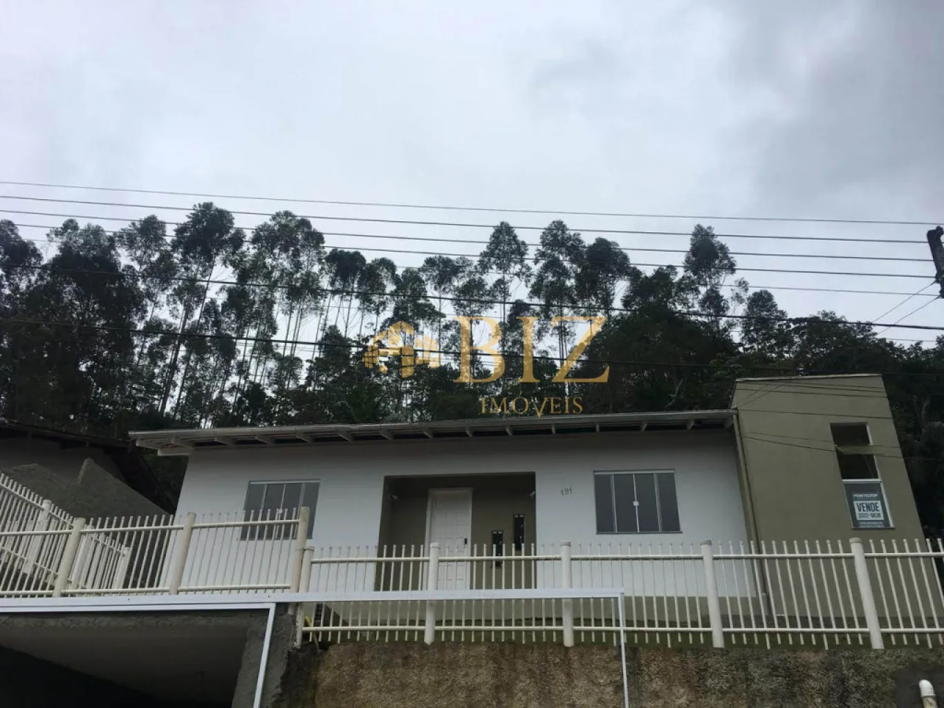 Ampla casa, totalmente reformada, no Bairro Tribess! — foto 2