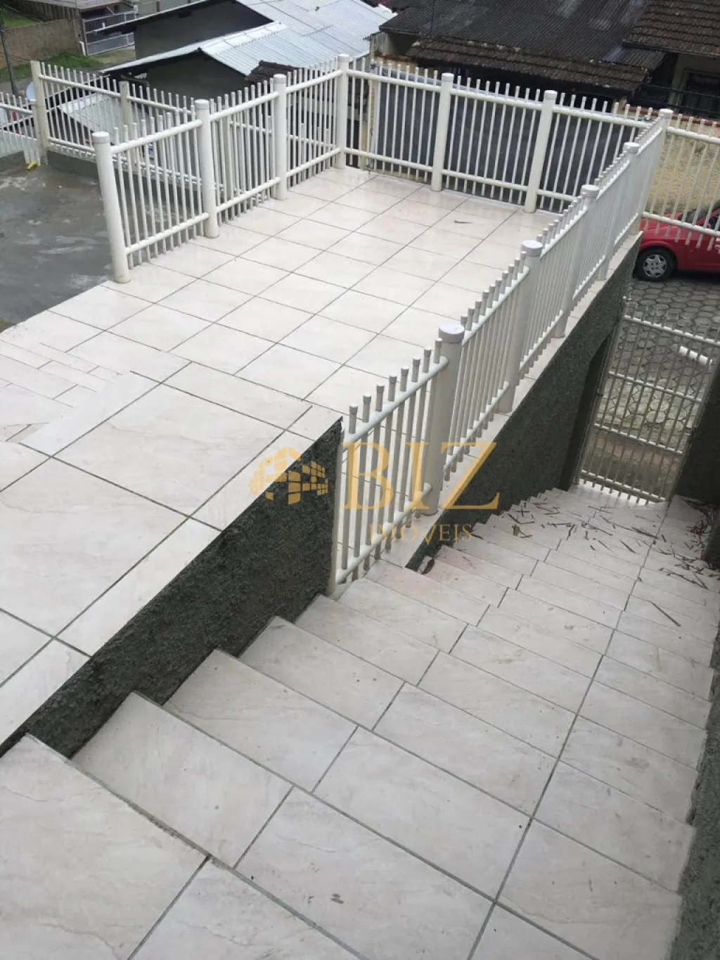 Ampla casa, totalmente reformada, no Bairro Tribess! — foto 4