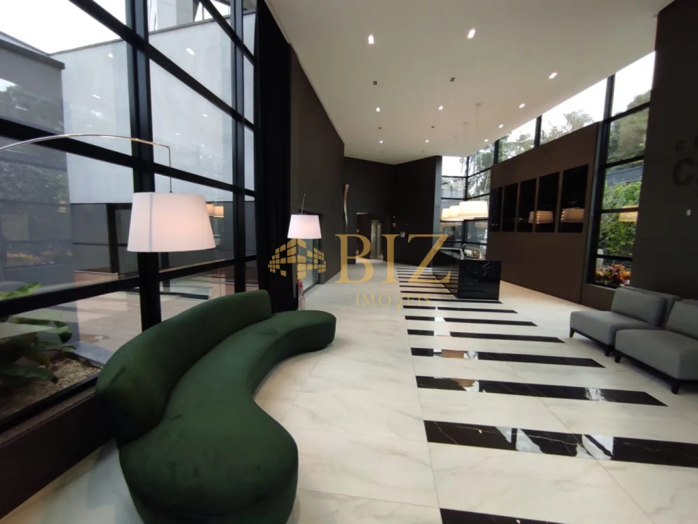 Sala comercial próximo ao centro da cidade com 2 vagas de garagem!! — foto 5