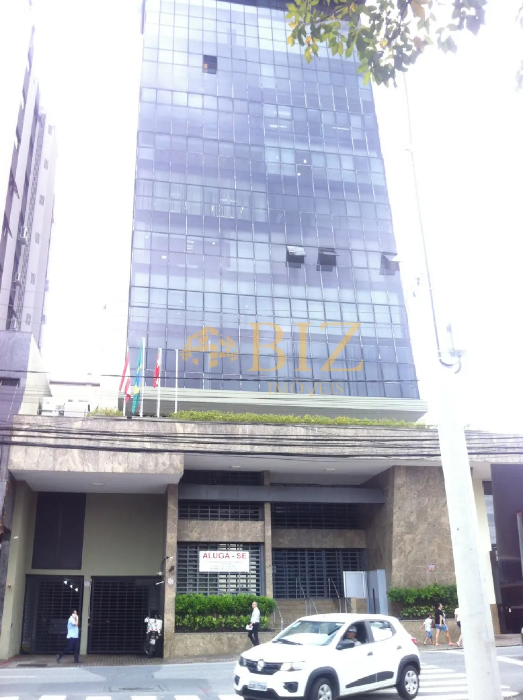 Sala comercial mobiliada no centro de Blumenau! — foto 2