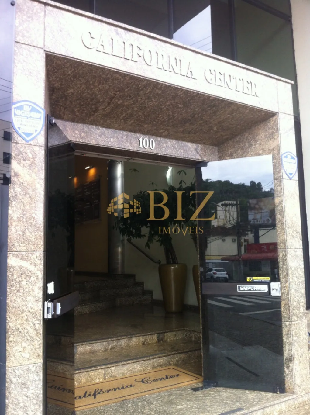 Sala comercial mobiliada no centro de Blumenau! — foto 3