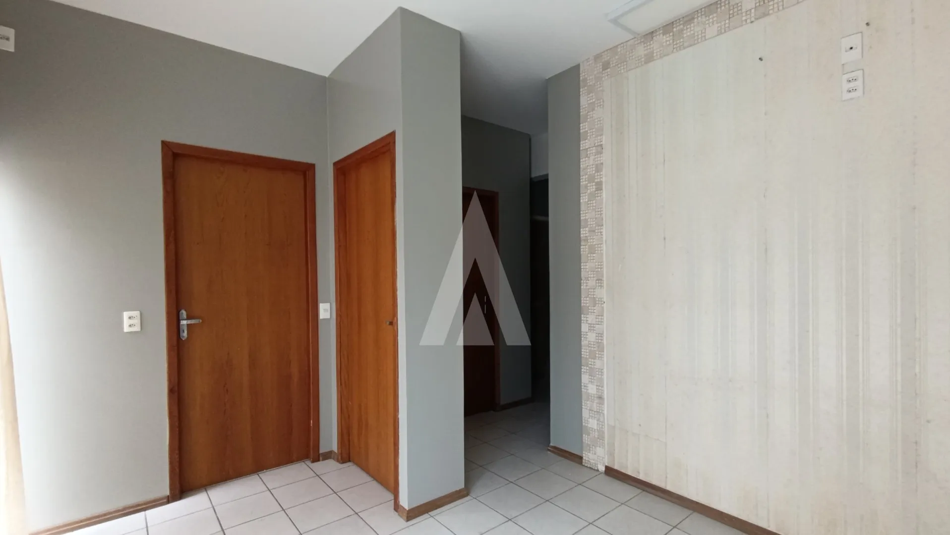 Sala comercial com 6 salas e vagas de garagem no Bairro Anita Garibaldi em Joinville — foto 4