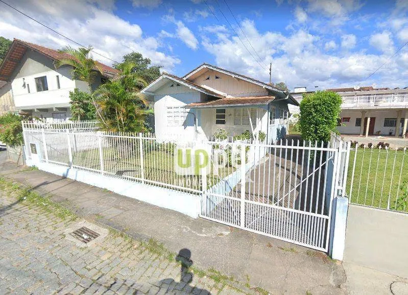 Casa com 3 dormitórios à venda - Garcia - Blumenau/SC - foto 1
