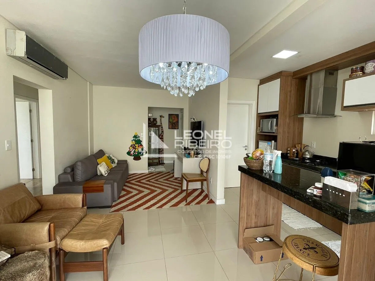 Apartamento à venda com 3 dormitórios no bairro das Naçoes em Timbó-SC - foto 1