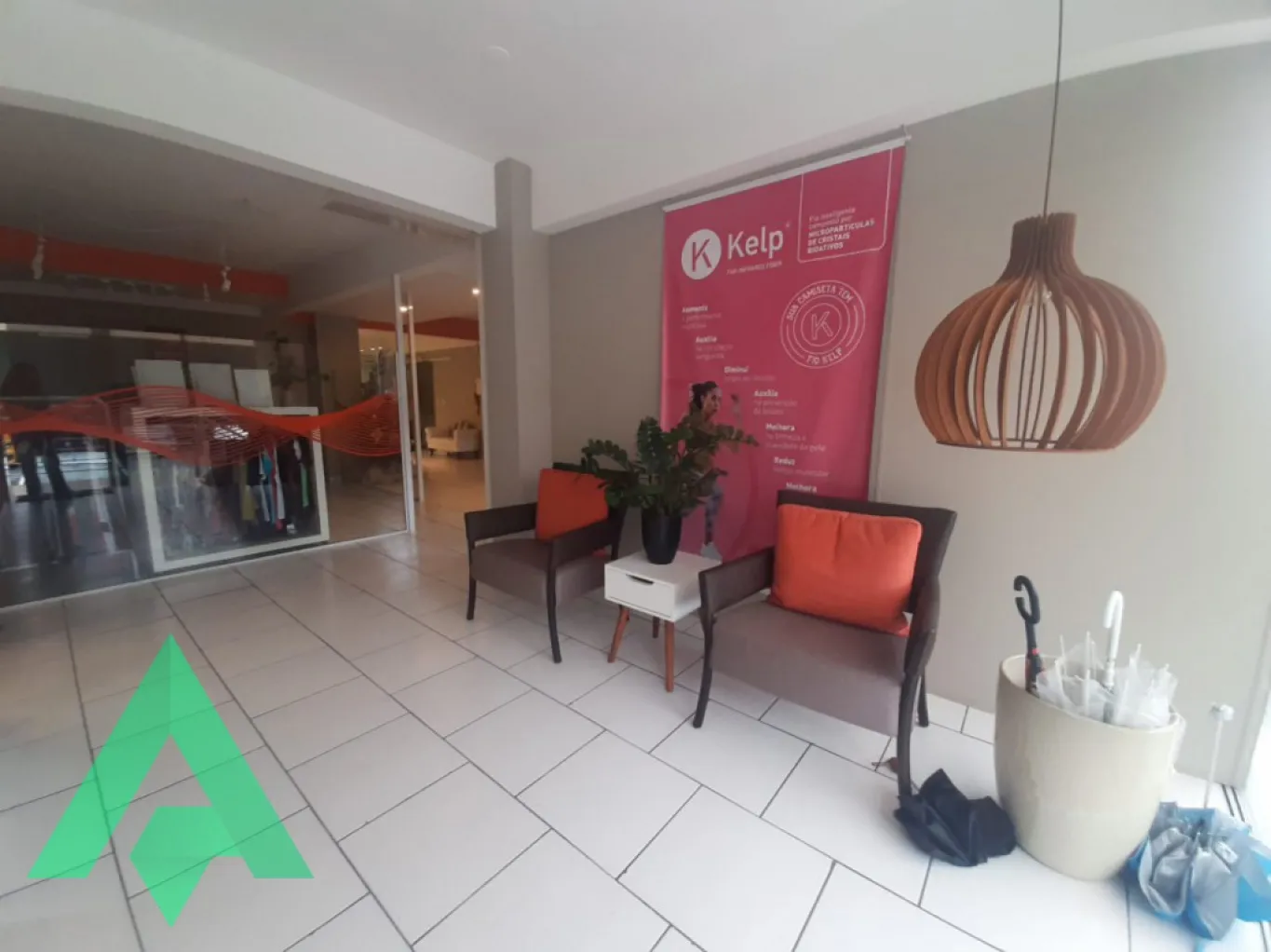 Sala comercial de 150m para locação por R$ 4.000,00 - Bairro Velha - Blumenau/SC — foto 3