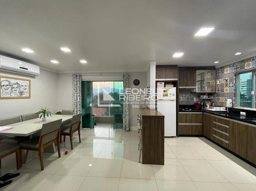 Apartamento à venda com 3 dormitórios no bairro Imigrantes em Timbó-SC - foto 1