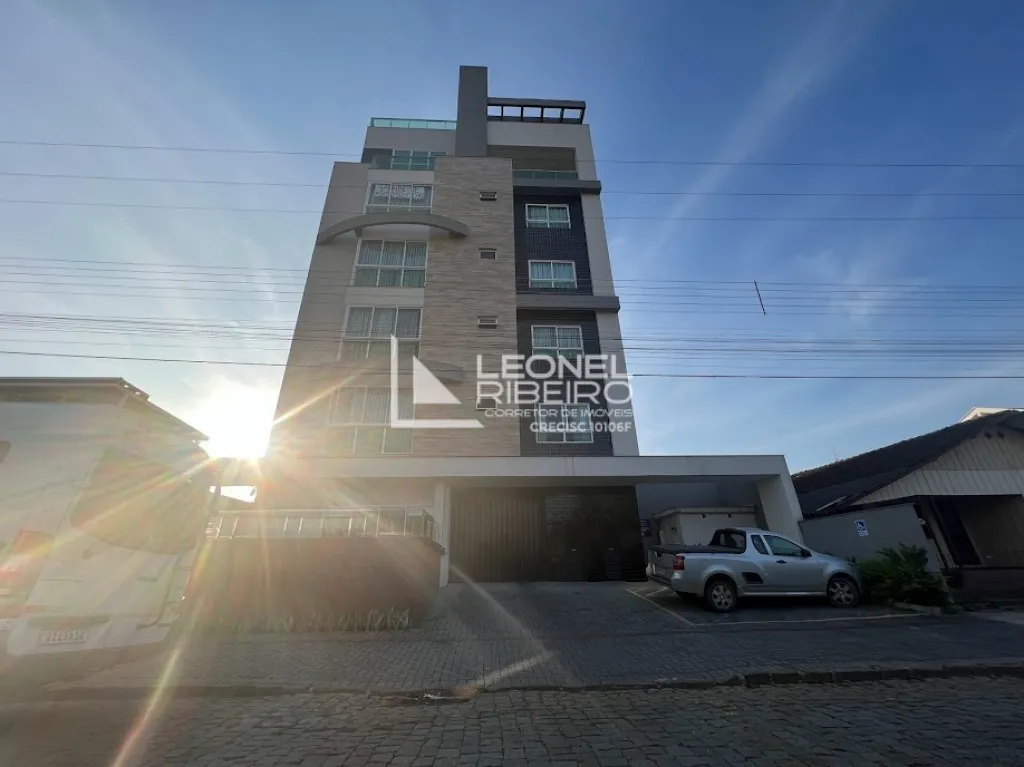 Apartamento cobertura triplex com 3 dormitórios suítes à venda no Bairro Imigrantes em Timbó/SC - foto 1