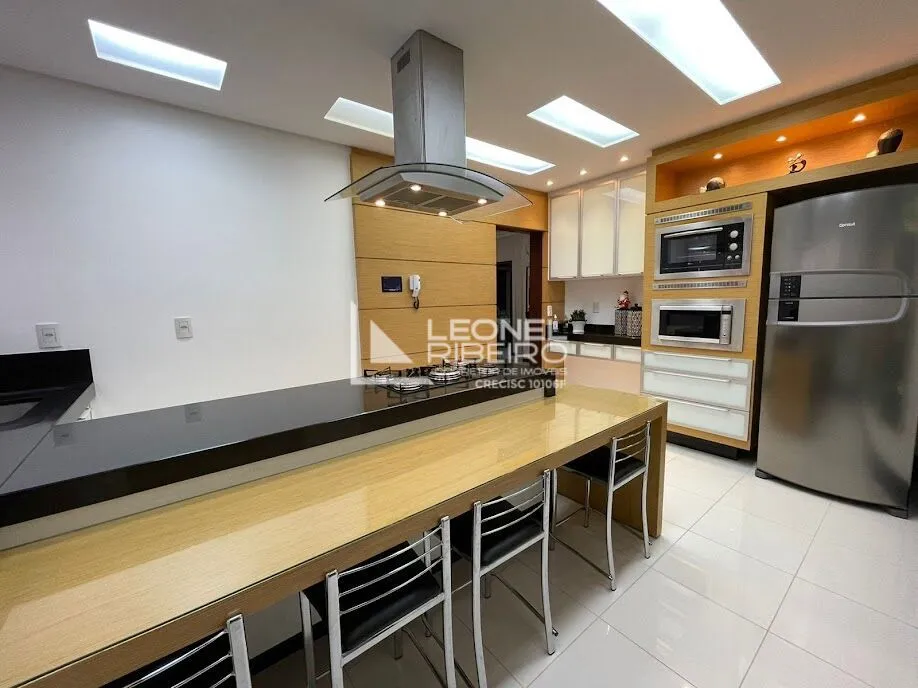 Casa á venda com 3 dormitórios no bairro Capitais em Timbó/SC — foto 3