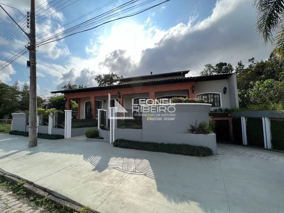 Casa com 4 dormitórios à venda no bairro Quintino - Timbó/SC - foto 1