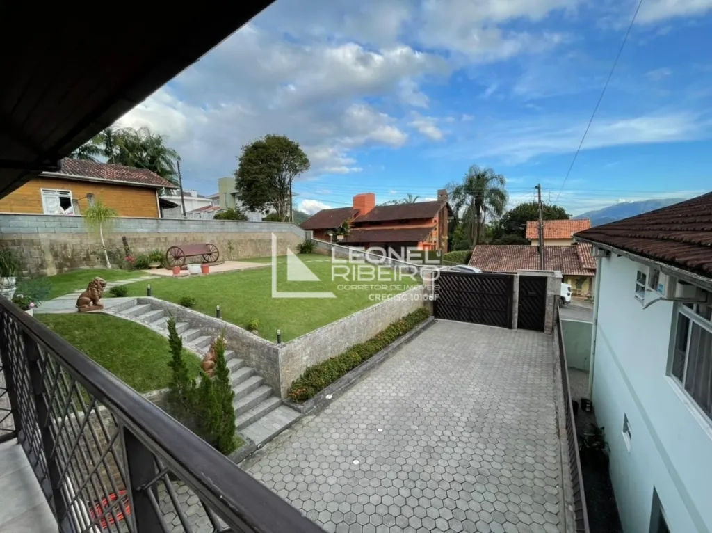 Casa com 3 dormitórios à venda no bairro Centro em Pomerode/SC — foto 3