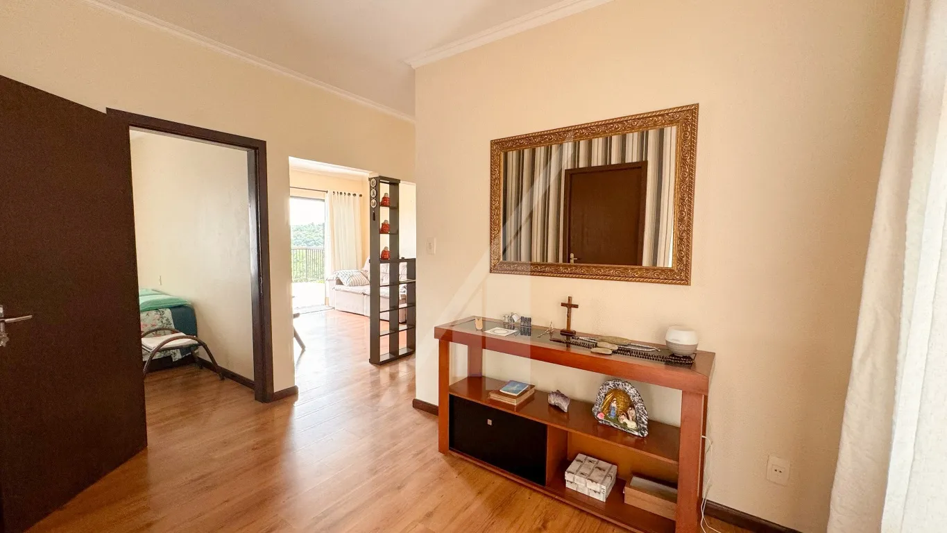 Casa de 3 quartos no bairro Garcia, a apenas 7 minutos do centro, em uma rua tranquila e próxima de comércios variados. — foto 4