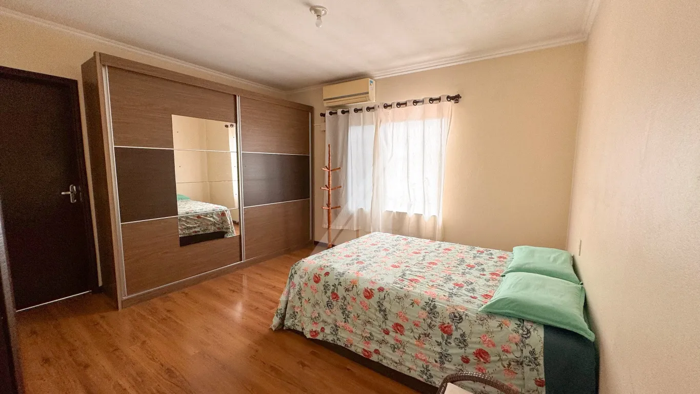 Casa de 3 quartos no bairro Garcia, a apenas 7 minutos do centro, em uma rua tranquila e próxima de comércios variados. — foto 6