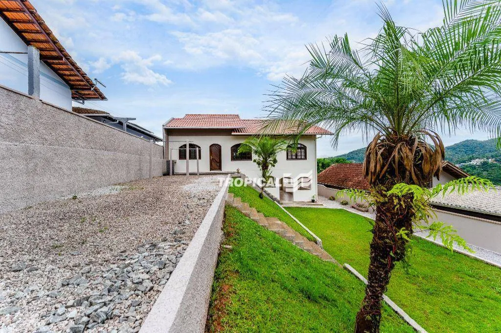 Casa com 3 dormitórios à venda, 153 m por R$ 799.000,00 - Valparaíso - Blumenau/SC — foto 2