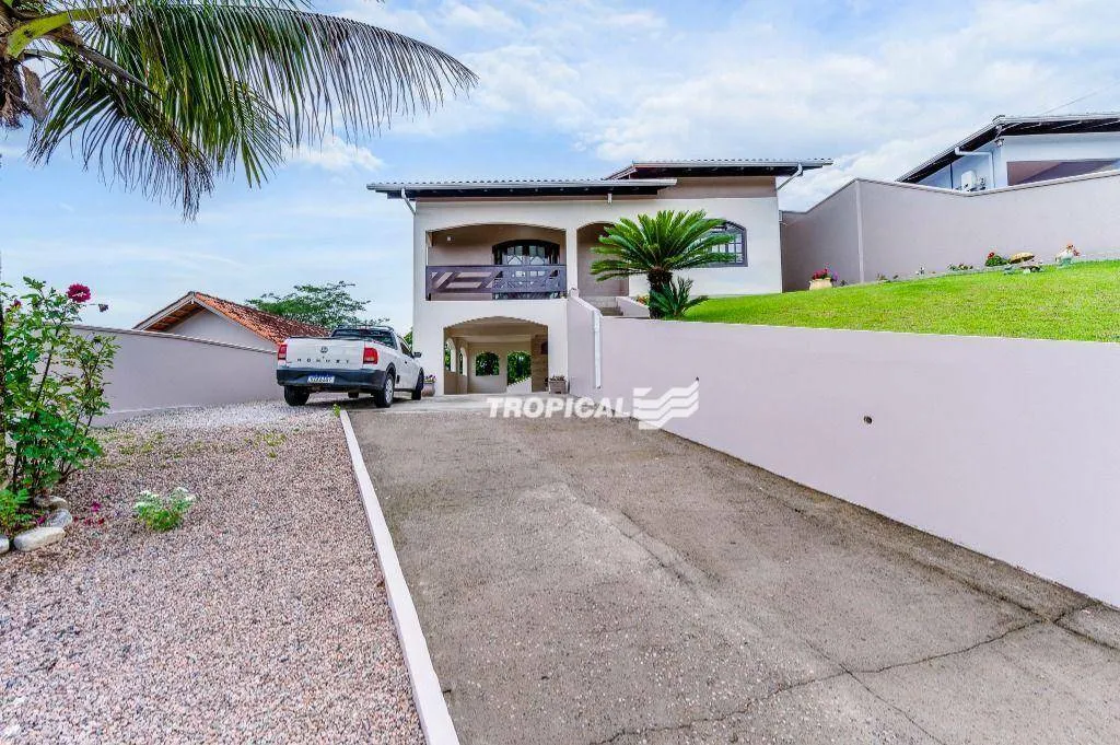 Casa com 3 dormitórios à venda, 153 m por R$ 799.000,00 - Valparaíso - Blumenau/SC — foto 4