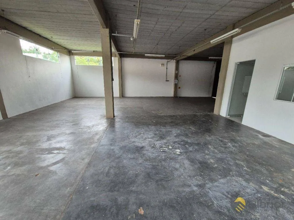 Galpão à venda, 10 vagas, 320m² na região do bairro Velha, próximo à Rua João Pessoa, Blumenau — foto 3