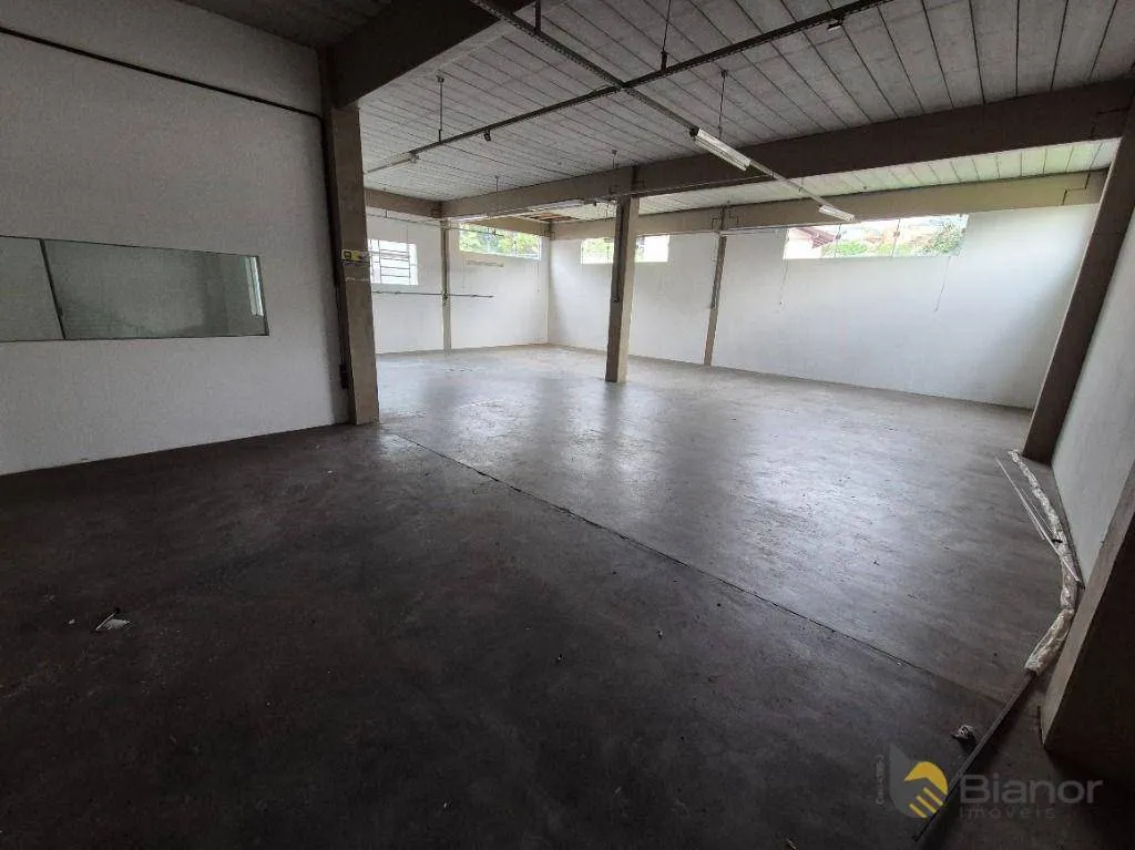 Galpão à venda, 10 vagas, 320m² na região do bairro Velha, próximo à Rua João Pessoa, Blumenau — foto 4