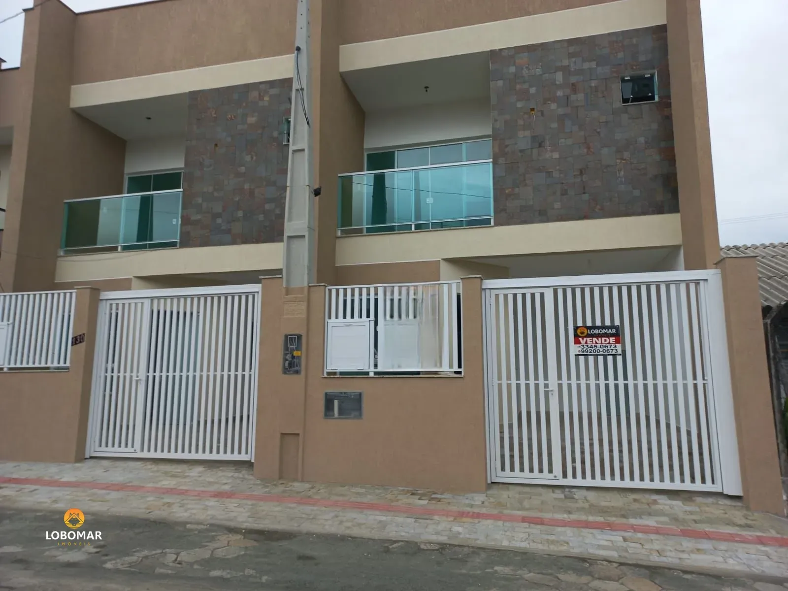 Sobrado com duas suítes, à apenas 200m do mar - Armação - Penha/SC — foto 3