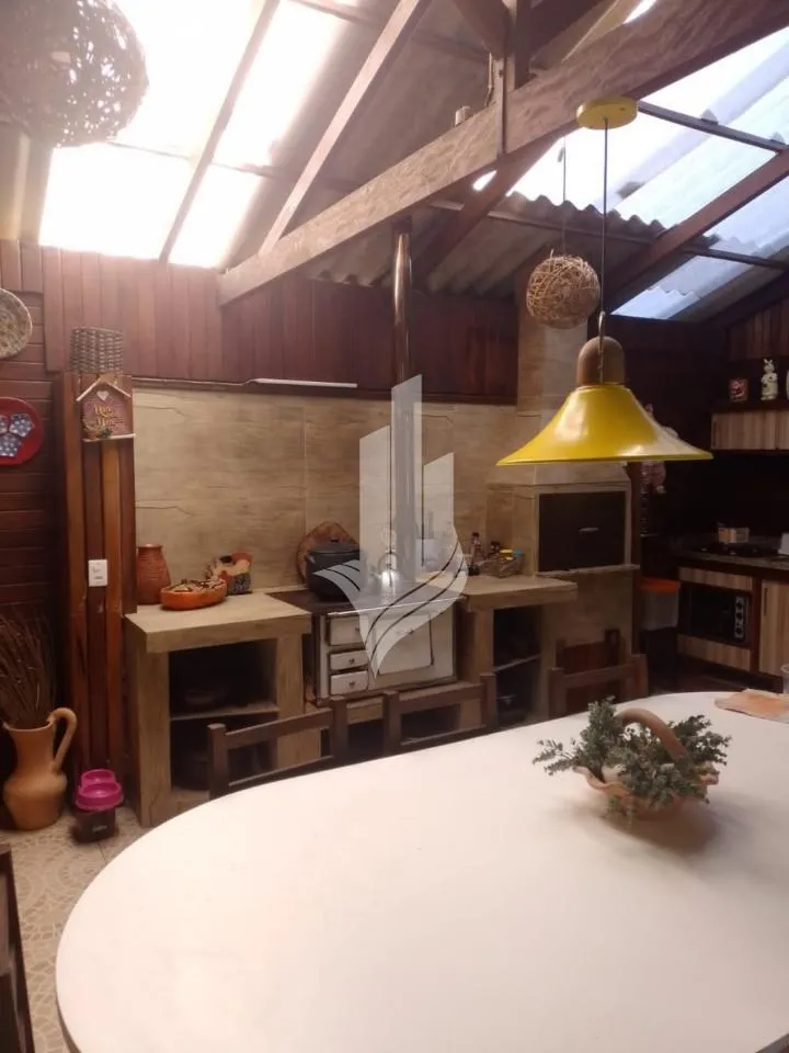 Casa em ótima localização do bairro Progresso, livre de enchentes e deslizamentos. - foto 1
