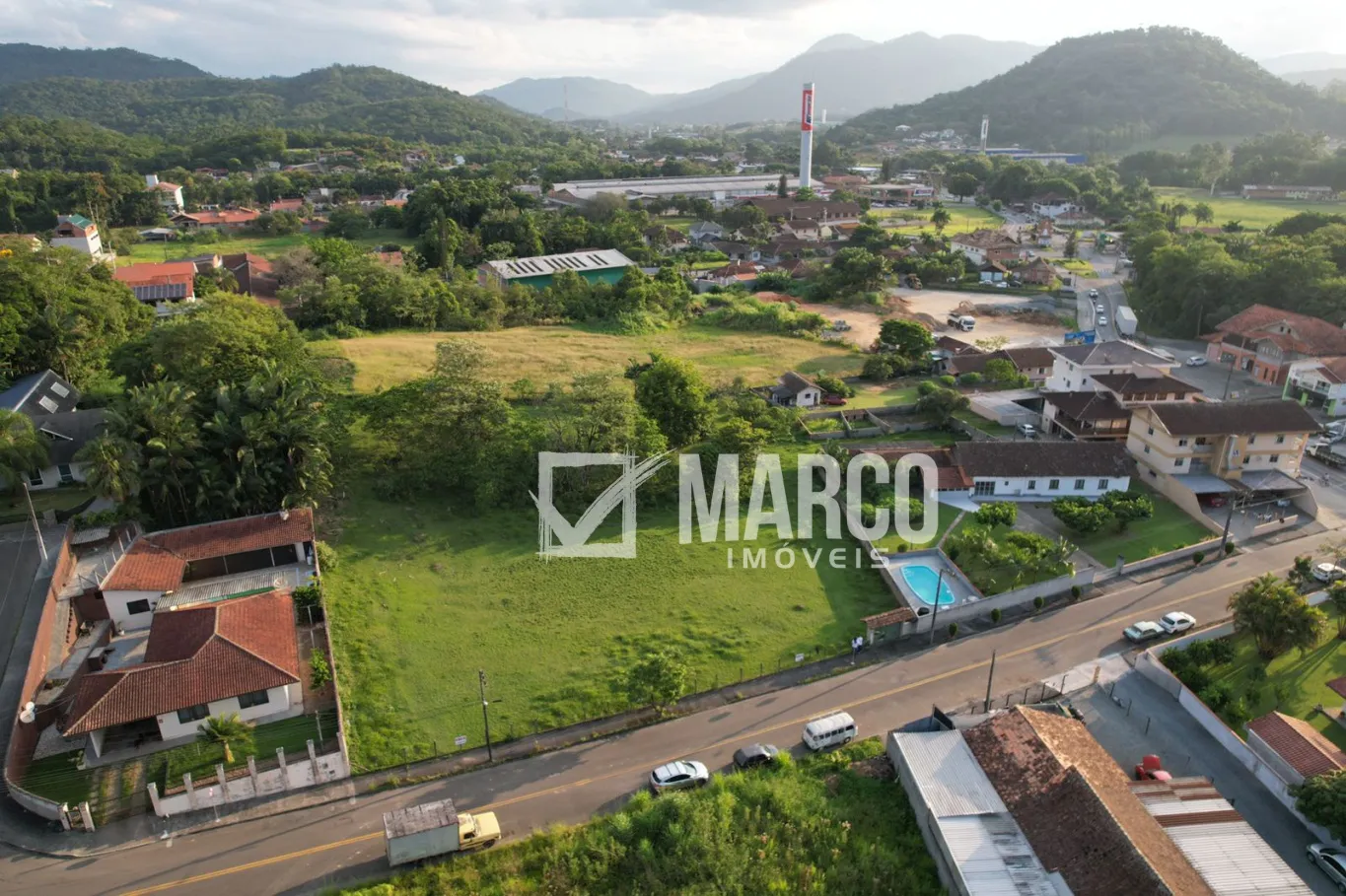 Oportunidade em Testo Rega, lindo terreno á venda, em ótima localizaçao, proximo ao komprao. — foto 2