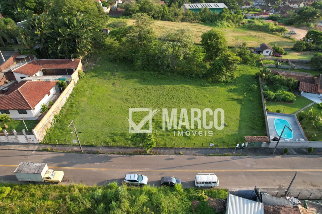 Oportunidade em Testo Rega, lindo terreno á venda, em ótima localizaçao, proximo ao komprao. — foto 3