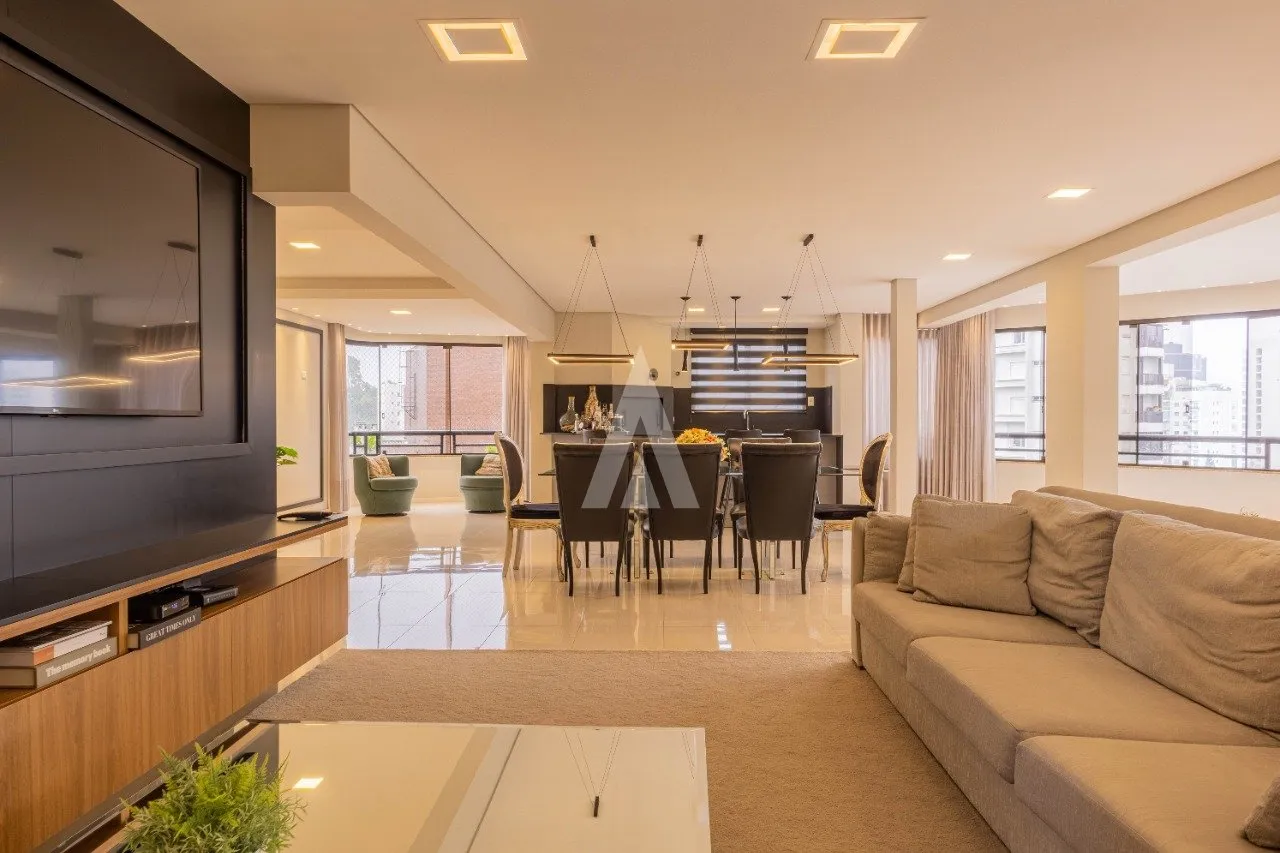 Apartamento com 3 suíte(s) mais 1 quarto(s) à venda no bairro Atiradores em Joinville, por R$ 2.600.000.00. — foto 2