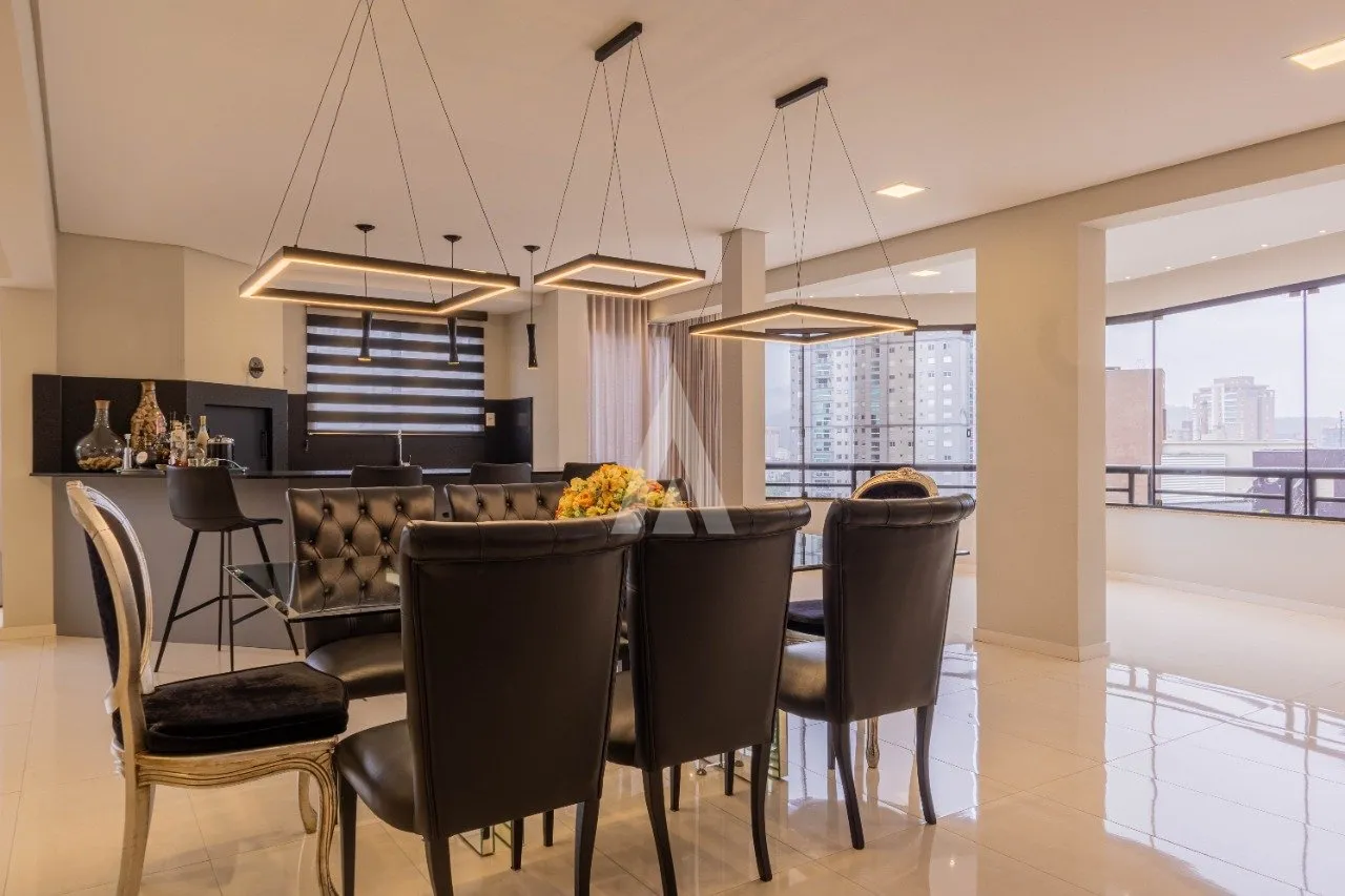 Apartamento com 3 suíte(s) mais 1 quarto(s) à venda no bairro Atiradores em Joinville, por R$ 2.600.000.00. — foto 4