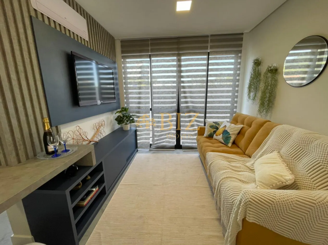 Apartamento TOTALMENTE MOBILIADO E DECORADO, com 2 terraços, no Bairro Itoupava Seca! — foto 7
