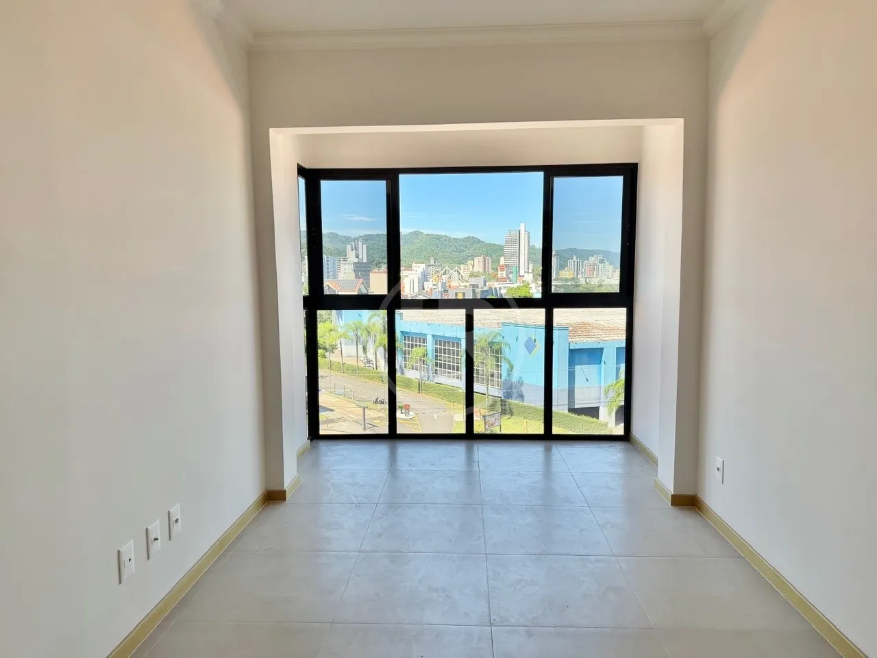 Apartamento de 1 dormitório no Edifício Unique, localizado na região central de Blumenau/SC. Ideal para quem deseja investir em Airbnb! — foto 2
