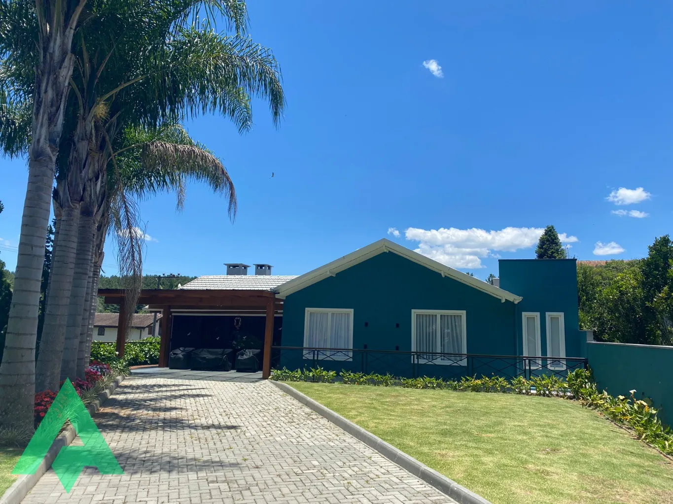 Casa alto padrão mobiliada, no Bairro Alto Cedros em Rio dos Cedros! — foto 2
