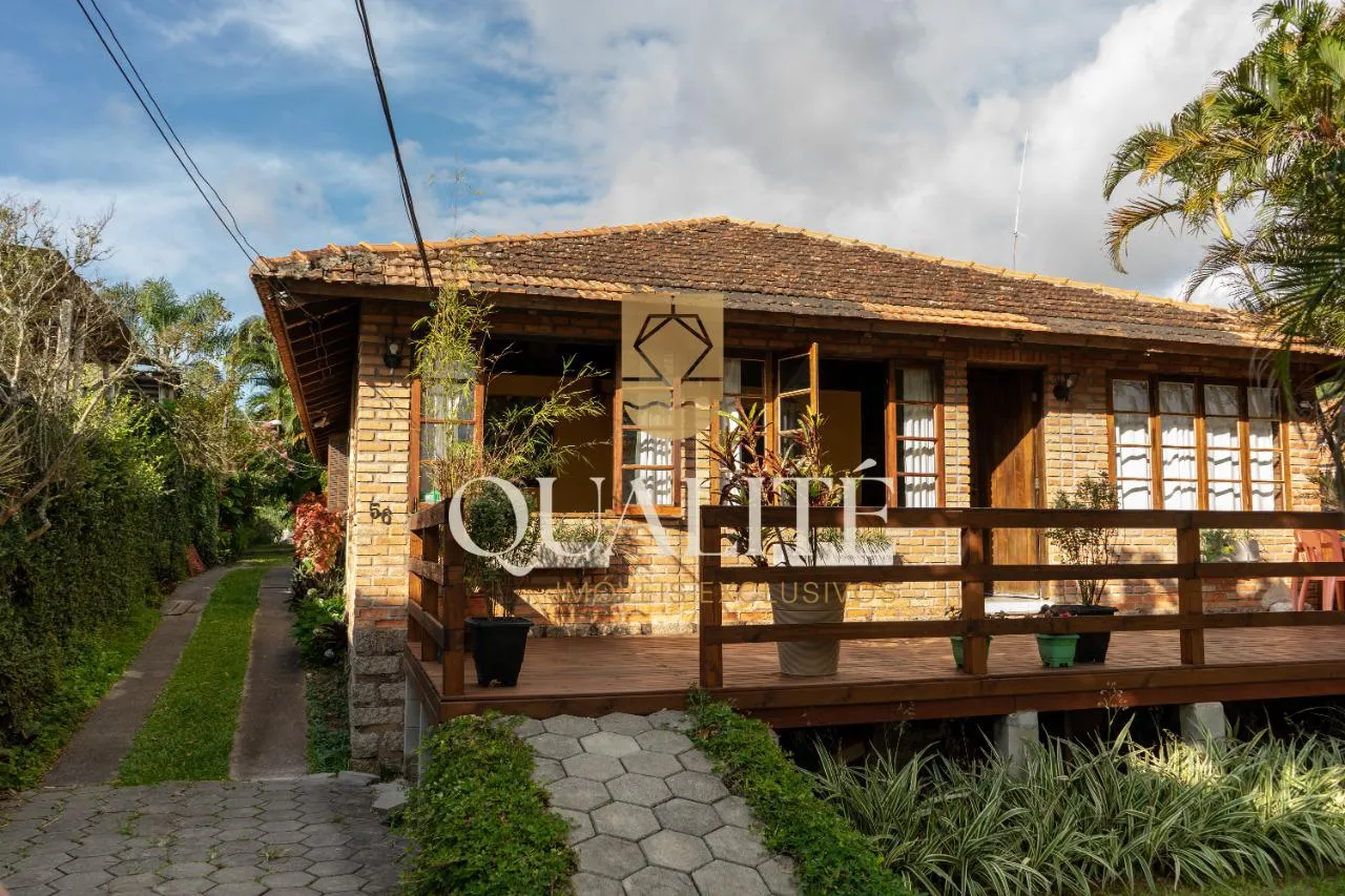 Outros Imóveis à venda com 11 quartos e 7 suítes, 10 vagas, 2512m² no Sambaqui, Florianópolis - foto 1