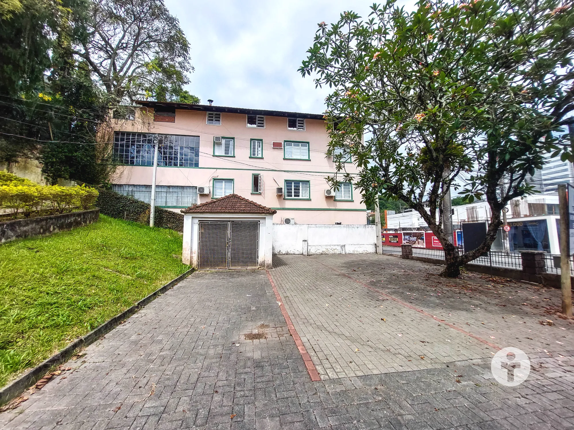 Casa · para alugar · Centro, Blumenau