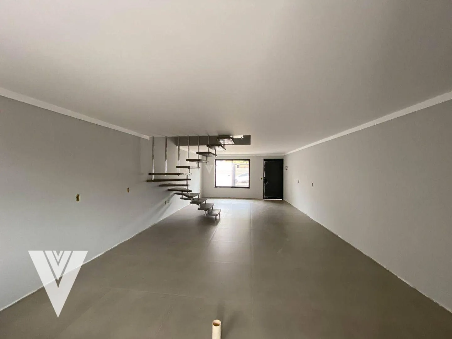 Casa com 3 dormitórios, sendo 1 suíte com sacada à venda, 126 m por R$ 730.000 - Velha - Blumenau/SC — foto 2