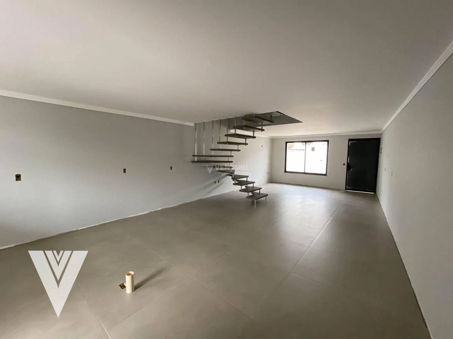 Casa com 3 dormitórios, sendo 1 suíte com sacada à venda, 126 m por R$ 730.000 - Velha - Blumenau/SC — foto 5