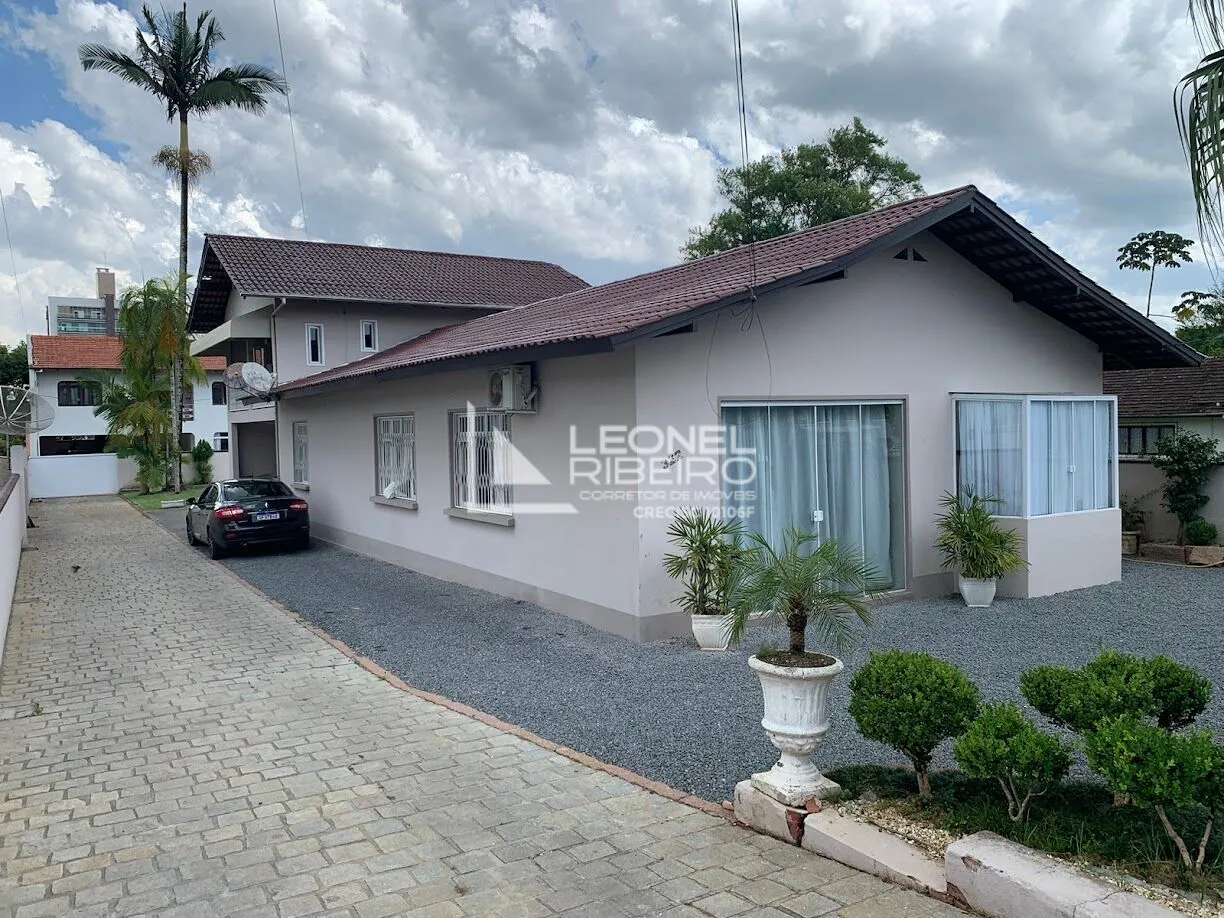 Casa com 4 quartos à venda no bairro Imigrantes em Timbó/SC - foto 1