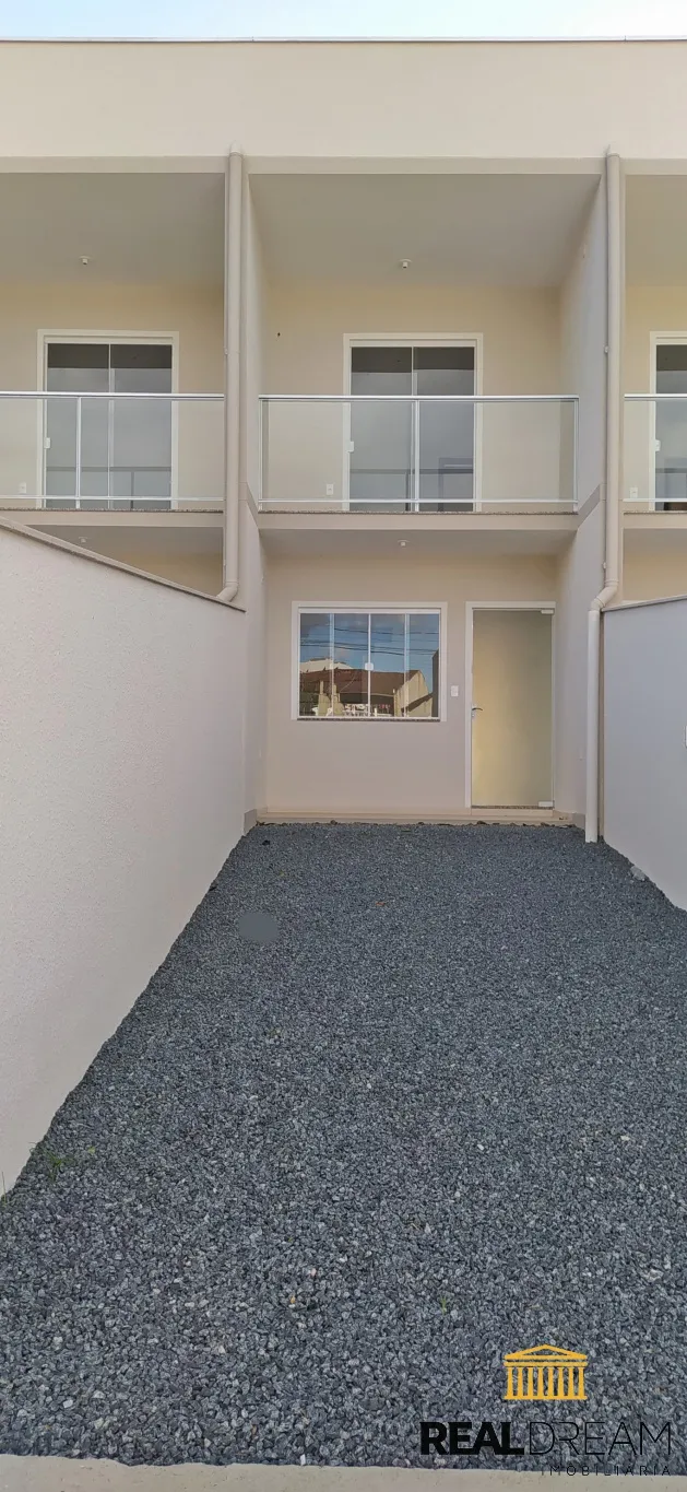 Sobrado de 2 dormitórios (1 com sacada) — foto 3