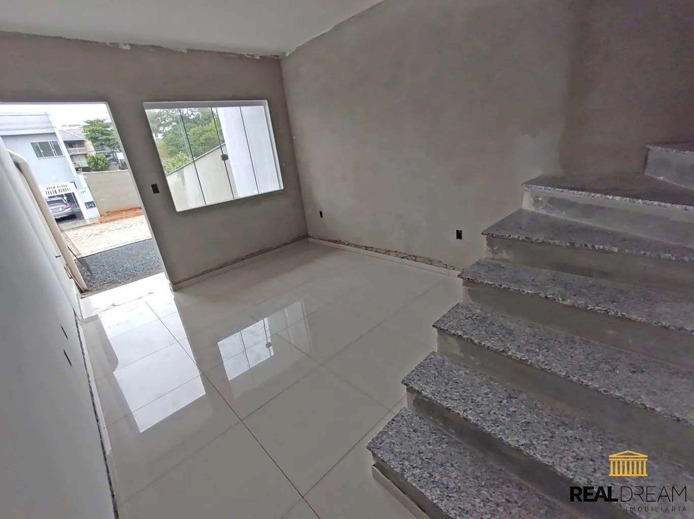 Sobrado de 2 dormitórios (1 com sacada) — foto 4