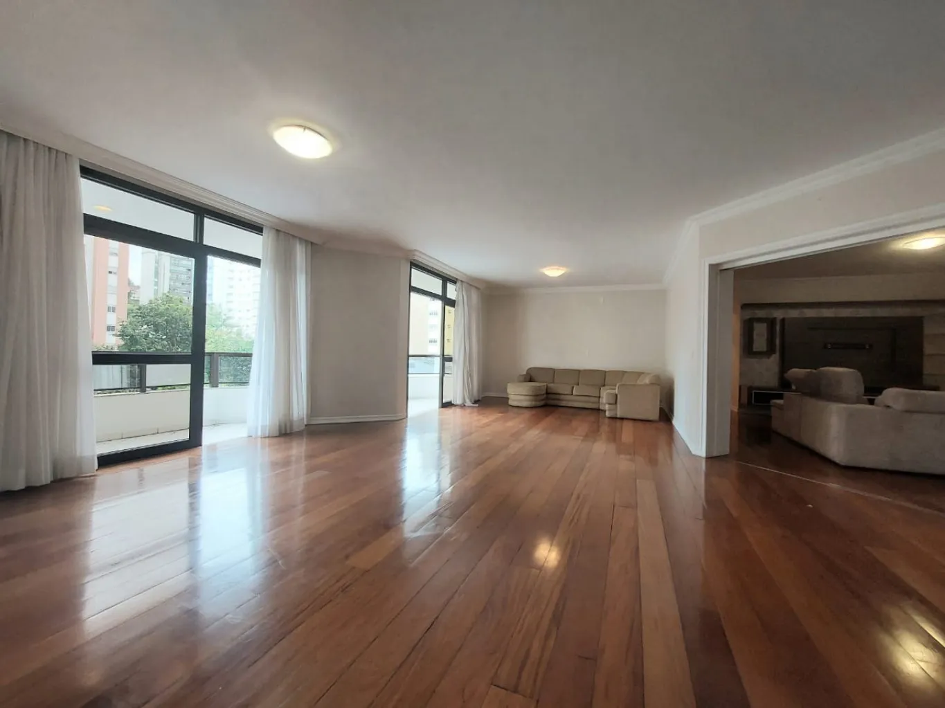 Apartamento 4 suítes + dependência no Bairro Jardim Blumenau. — foto 3
