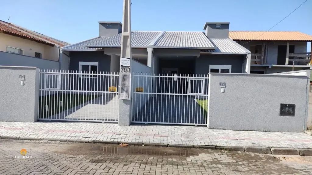 Casa com 3 dormitórios à venda, 100 m- Itacolomi - Balneário Piçarras/SC - foto 1