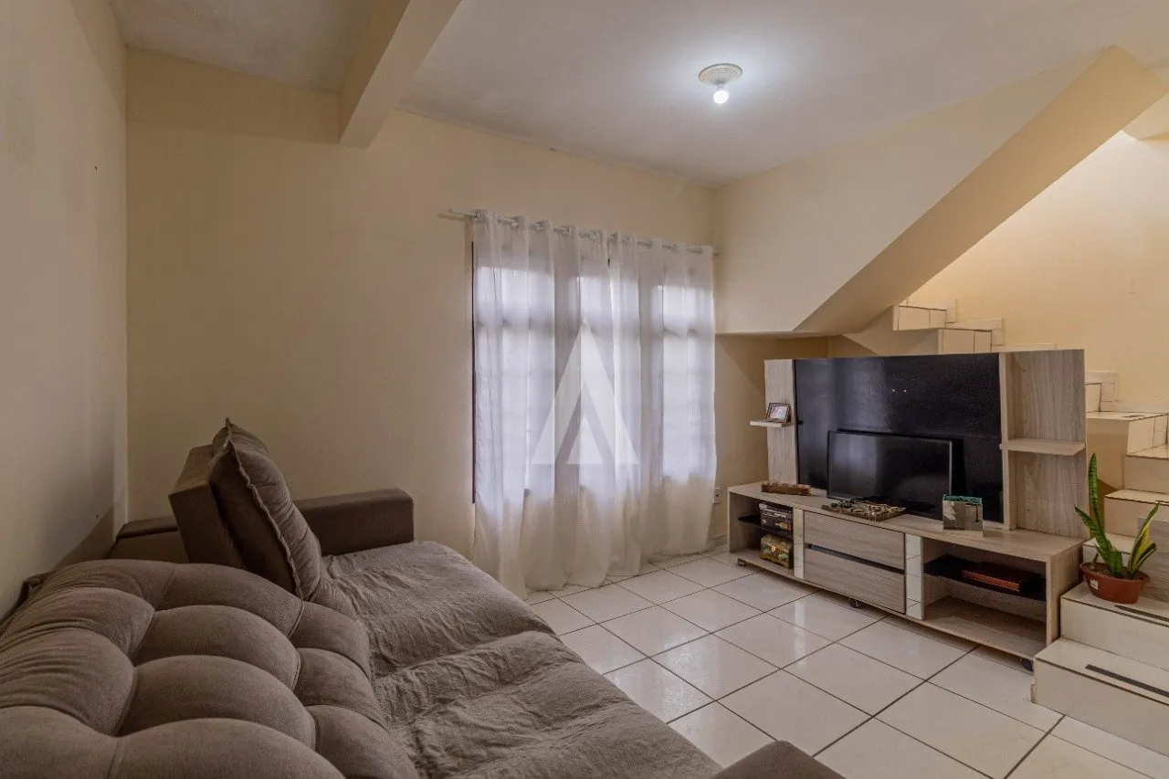 Casa com 1 suíte(s) mais 3 quarto(s) à venda no bairro Vila Nova em Joinville,Por R$750.000,00 — foto 3