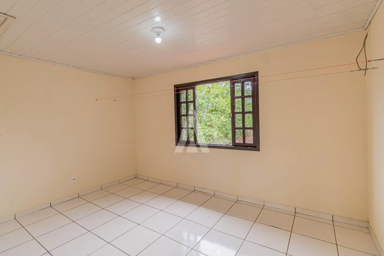 Casa com 1 suíte(s) mais 3 quarto(s) à venda no bairro Vila Nova em Joinville,Por R$750.000,00 — foto 7