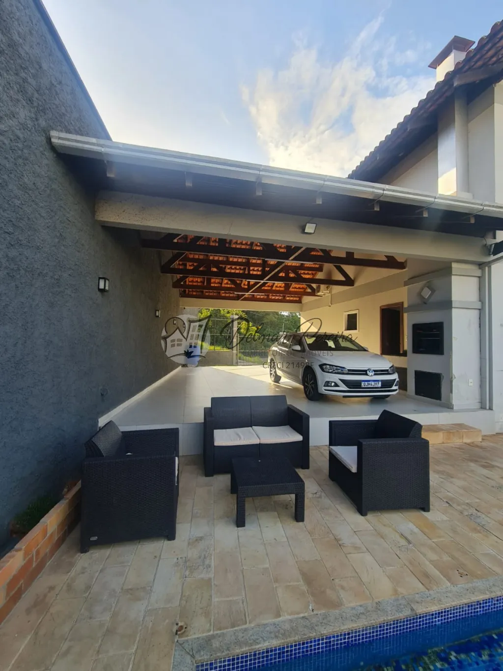 Belissima casa no centro de Gaspar — foto 3