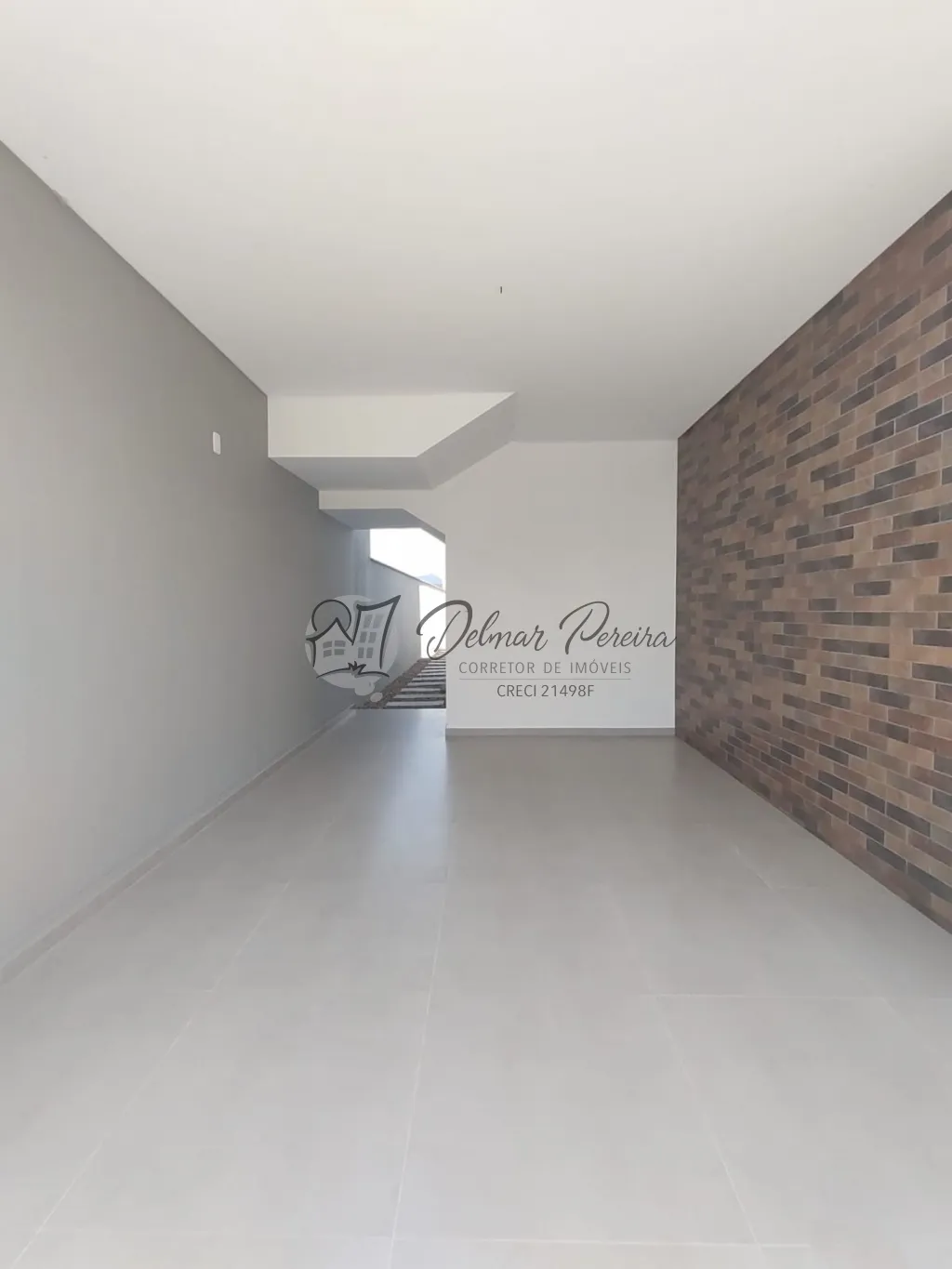 Sobrado com Arquitetura moderna no centro de Gaspar — foto 4