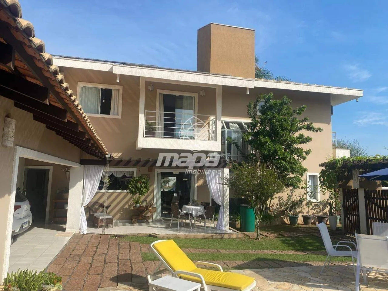 Casa Residencial à Venda em Indaial (Bairro Nações) - 3 suítes, 3 vagas e espaço gourmet - foto 1