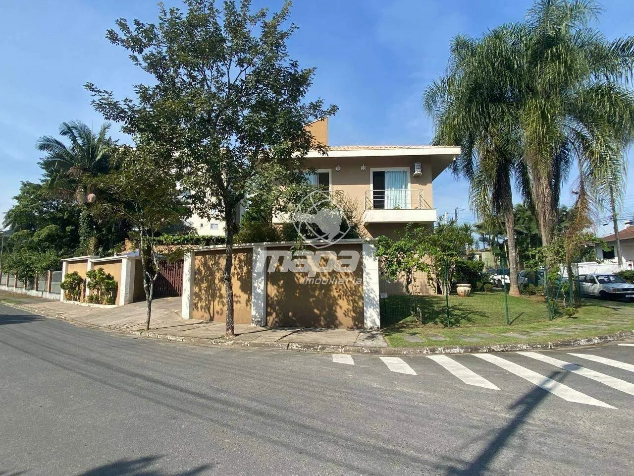 Casa Residencial à Venda em Indaial (Bairro Nações) - 3 suítes, 3 vagas e espaço gourmet — foto 2
