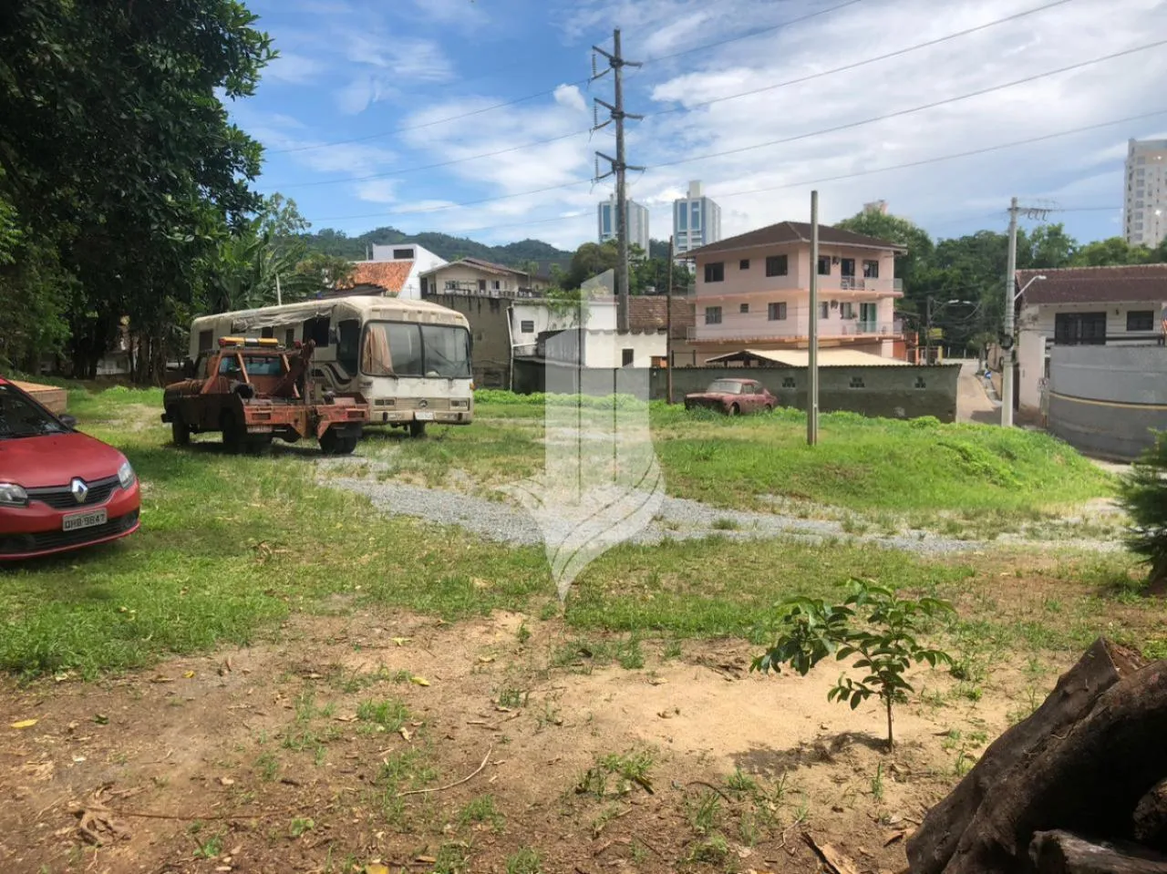 Terreno com amplo espaço para montar seu negócio no bairro da Velha. — foto 4