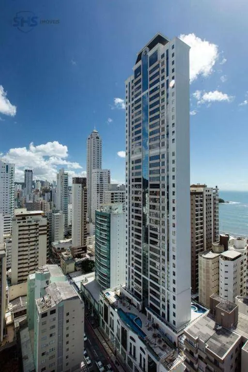 Apartamento com 3 dormitórios à venda, 399 m por R$ 8.750.000,00 - Centro - Balneário Camboriú/SC - foto 1
