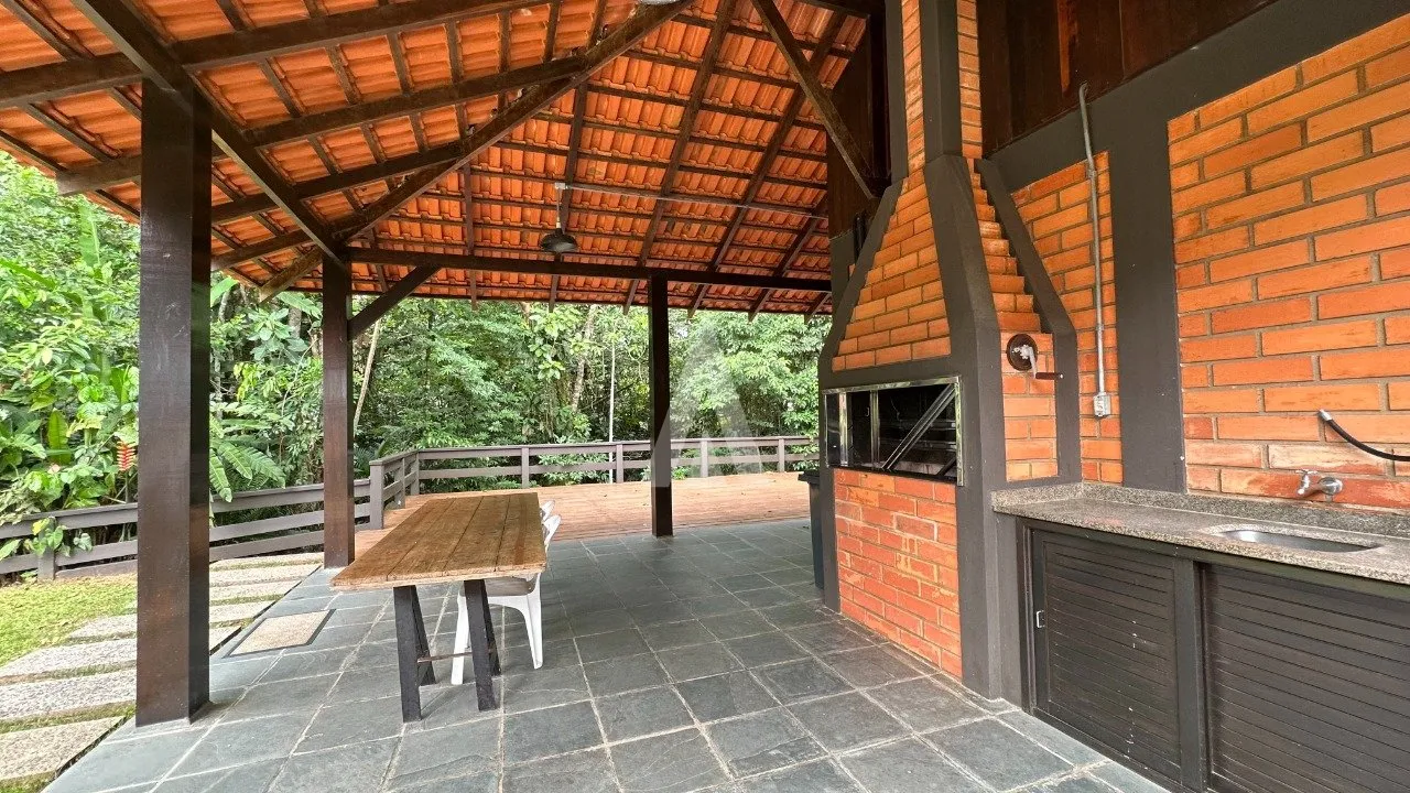 Terreno Condomínio à venda no bairro Saguaçu em Joinville, por R$ 1.600.000.00. — foto 5