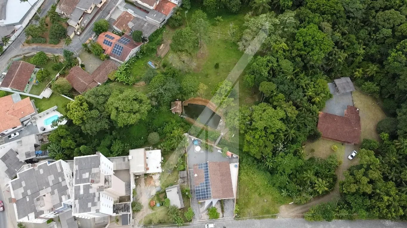 - ABELARDO IMÓVEIS - Terreno de 19 mil metros quadrados com acesso a corredor de serviço no bairro da Velha - Blumenau - SC. — foto 2