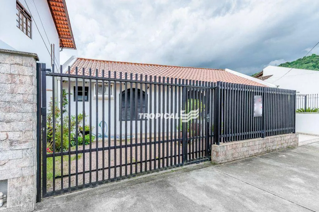 Casa com 4 dormitórios à venda, 165 m por R$ 640.000,00 - Valparaíso - Blumenau/SC — foto 3