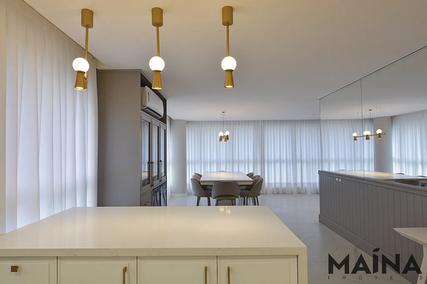 Excelente oportunidade, apartamento de alto padrão mobiliado e financiado direto com a construtora. 200,00 m privativa com 3 suíte por R$ 2.800.000,00 - Blumenau/SC — foto 5